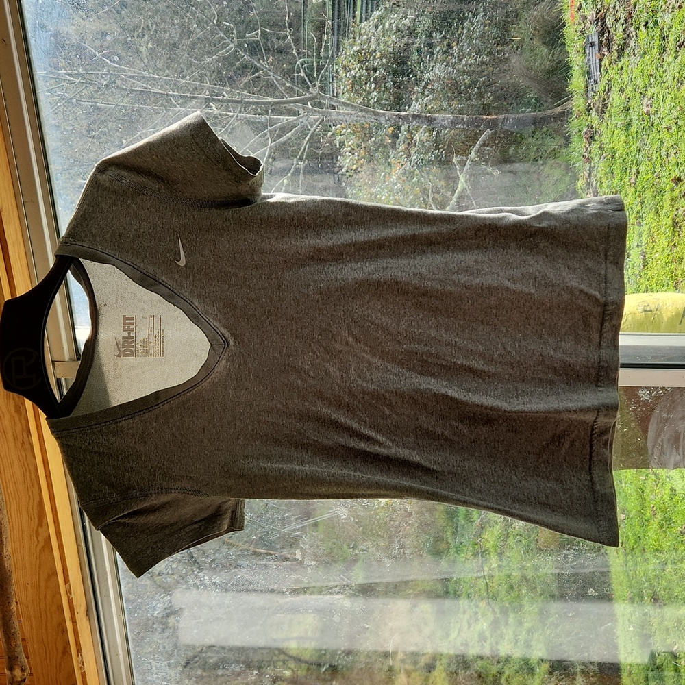 Nike dri fit xs